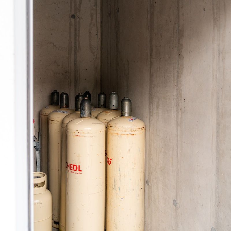 Gasflaschen Lager